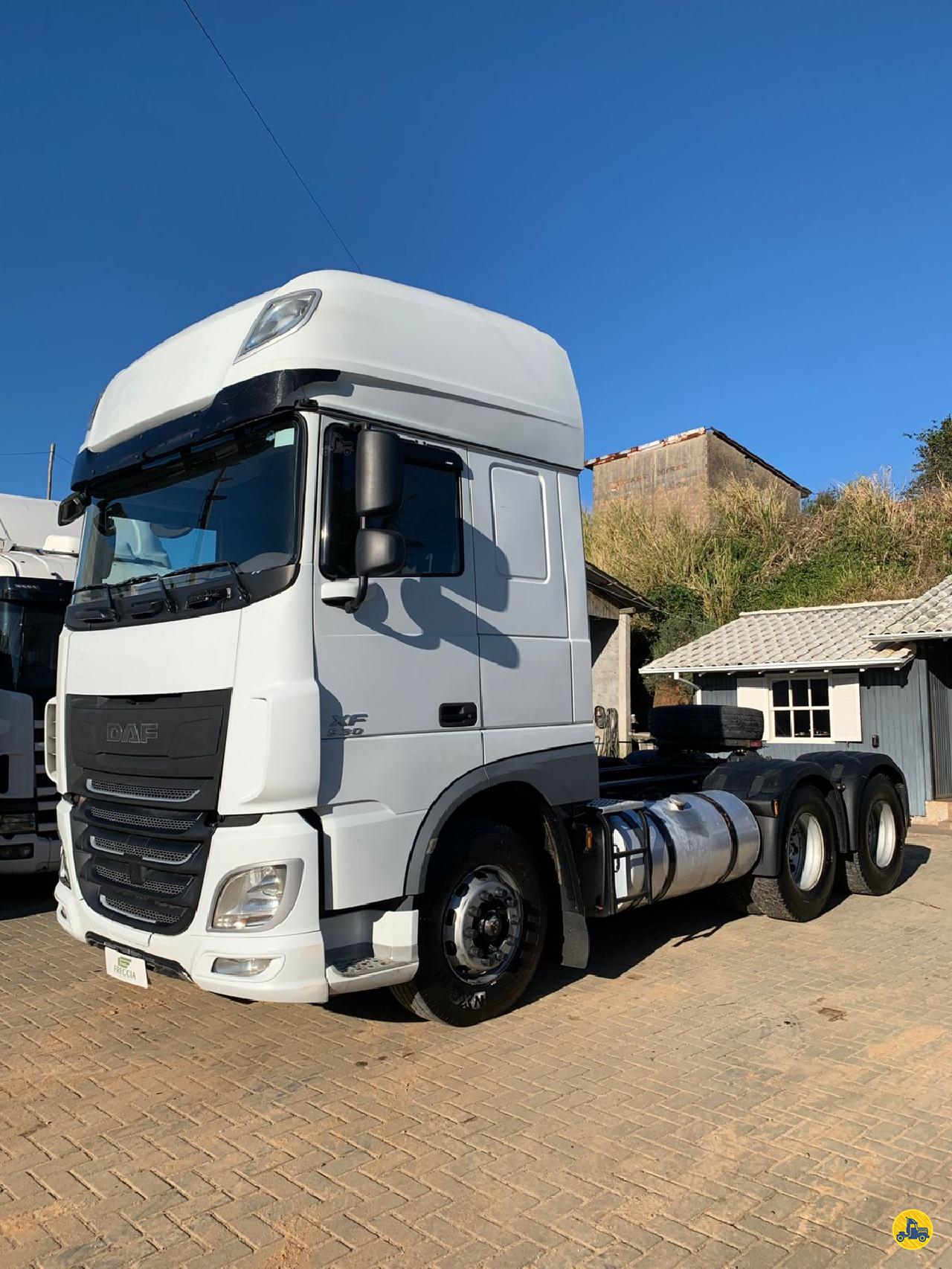 CAMINHAO DAF DAF XF FTT 530 Cavalo Mecânico Cavalo 6x4 Freccia Caminhões JAGUARUNA SANTA CATARINA SC